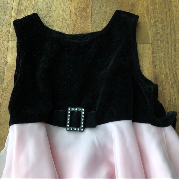 Pretty in Pink Dress - Picture 4 of 8